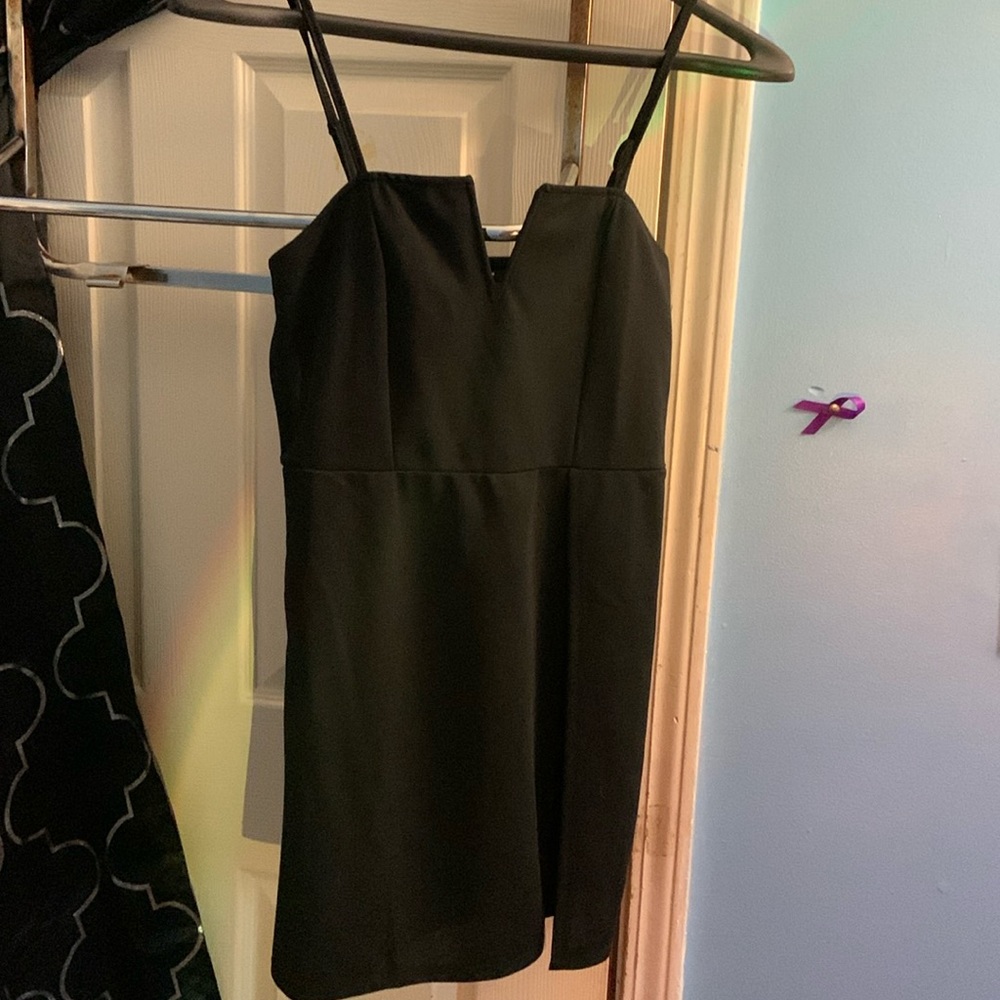 Women black mini dress